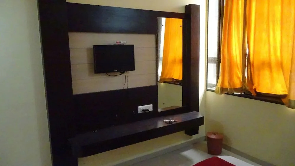 Hotel Sai Swatik by sky stays