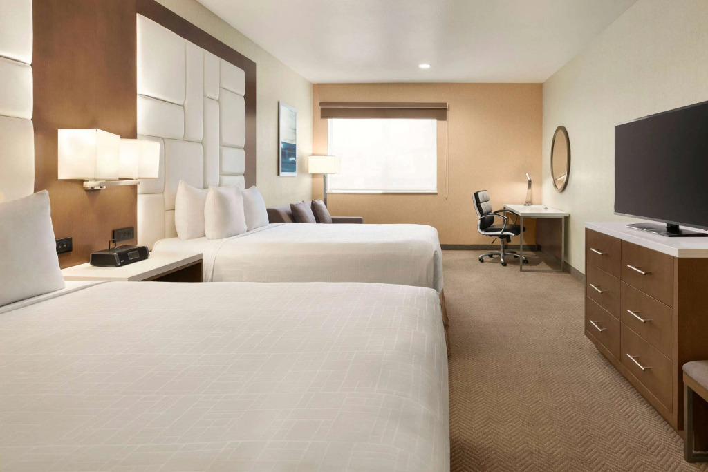 Wyndham Anaheim