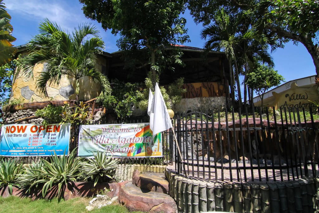 Villa Agatona Garden Beach Resort