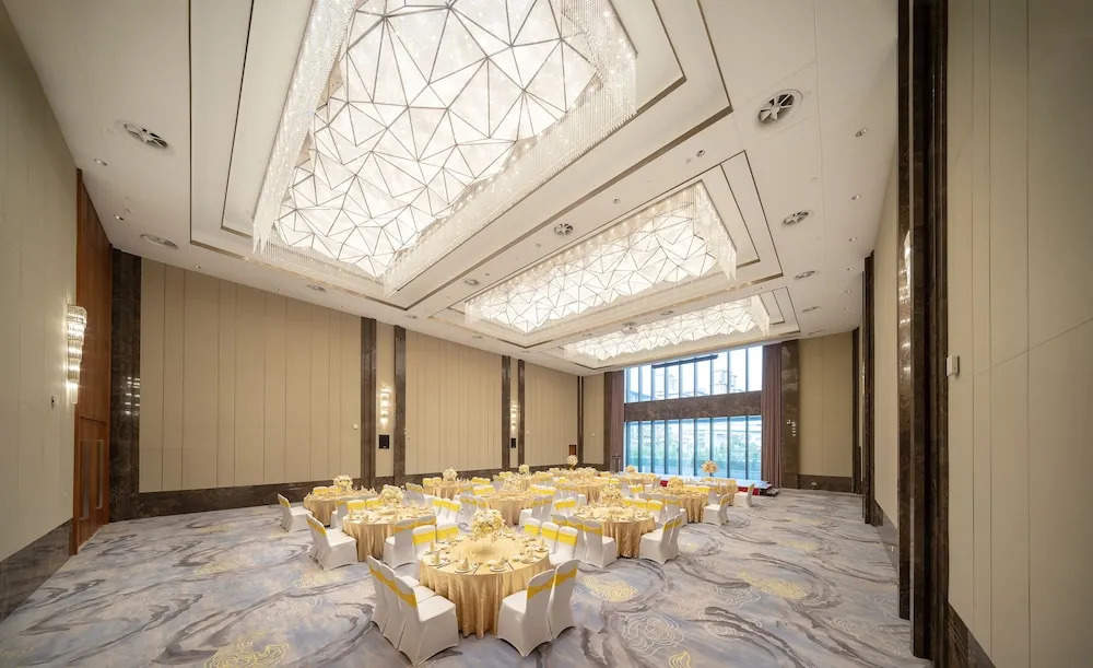 Optical Valley Convention Hotel