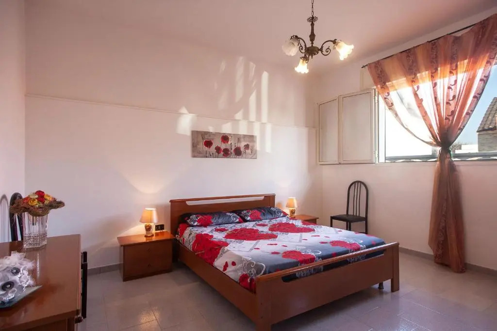 Affitto Villetta 3 Camere Letto Punta Grossa M244