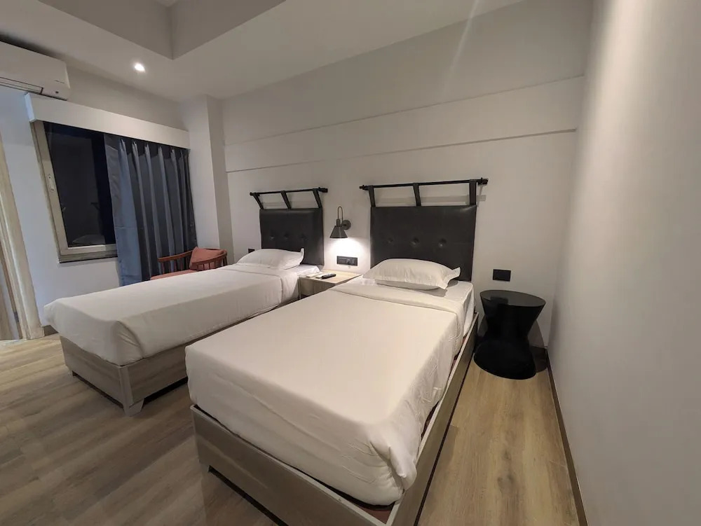 Comfort Inn Grand, Kaushambi