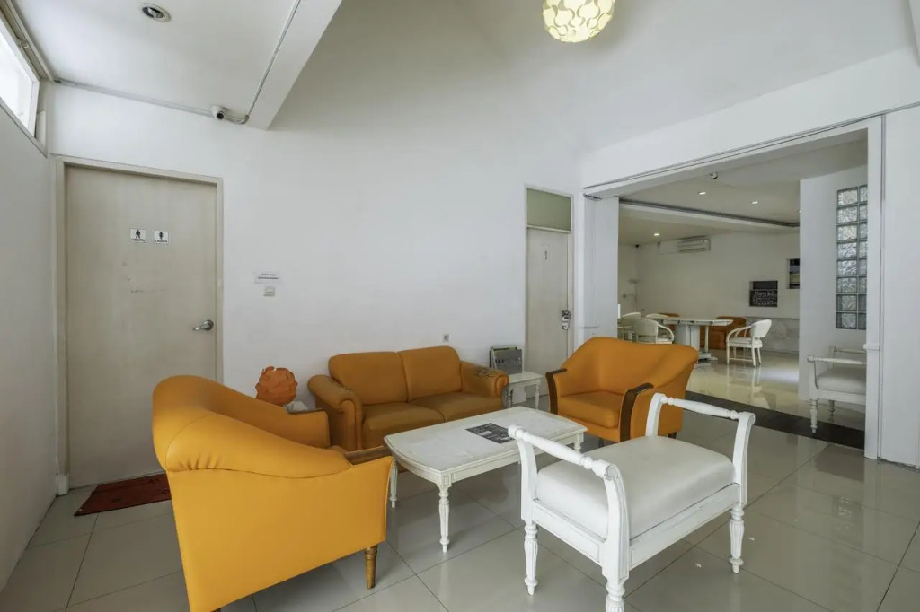 Kyai Luhur Guest House