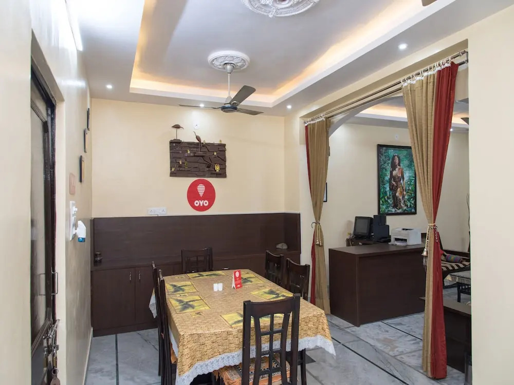 OYO Home 12741 Modern House near Geetanjali Hospital