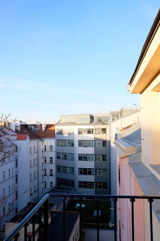 Legerova apartment