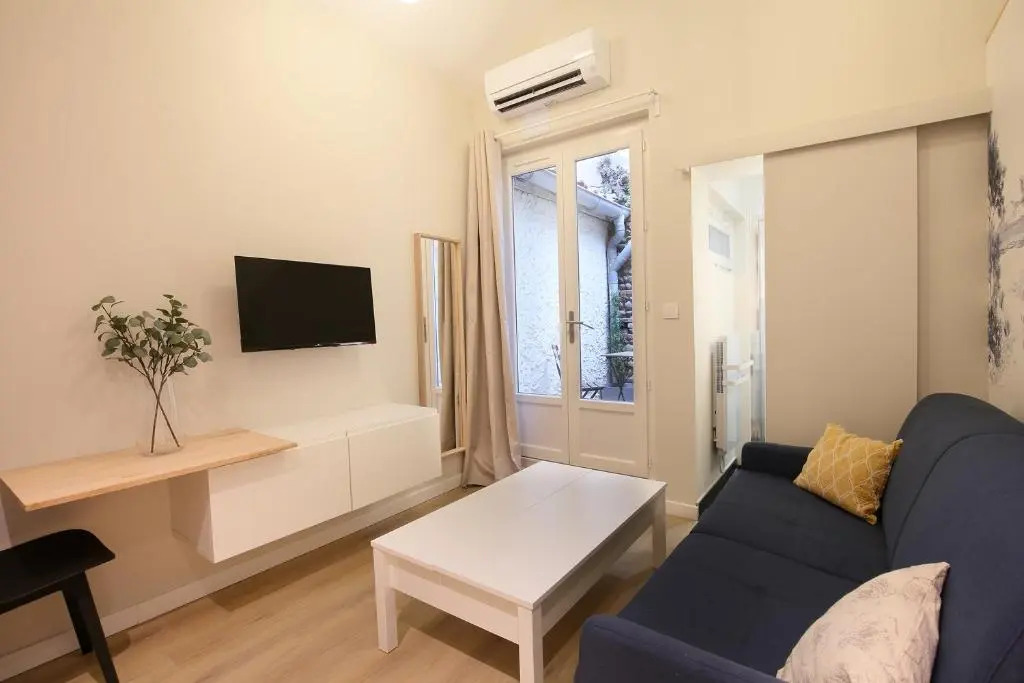 Ravissant appartement dans une chartreuse