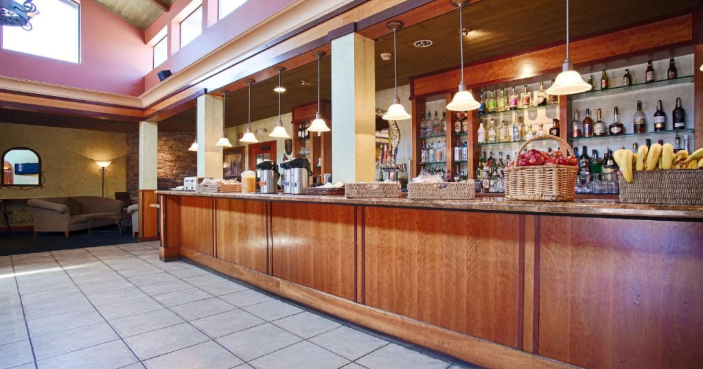 SFO El Rancho Inn SureStay Collection by Best Western
