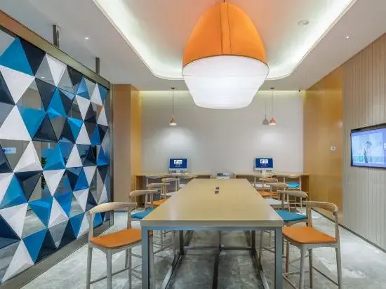 Holiday Inn Qingdao Zhushan Seaview