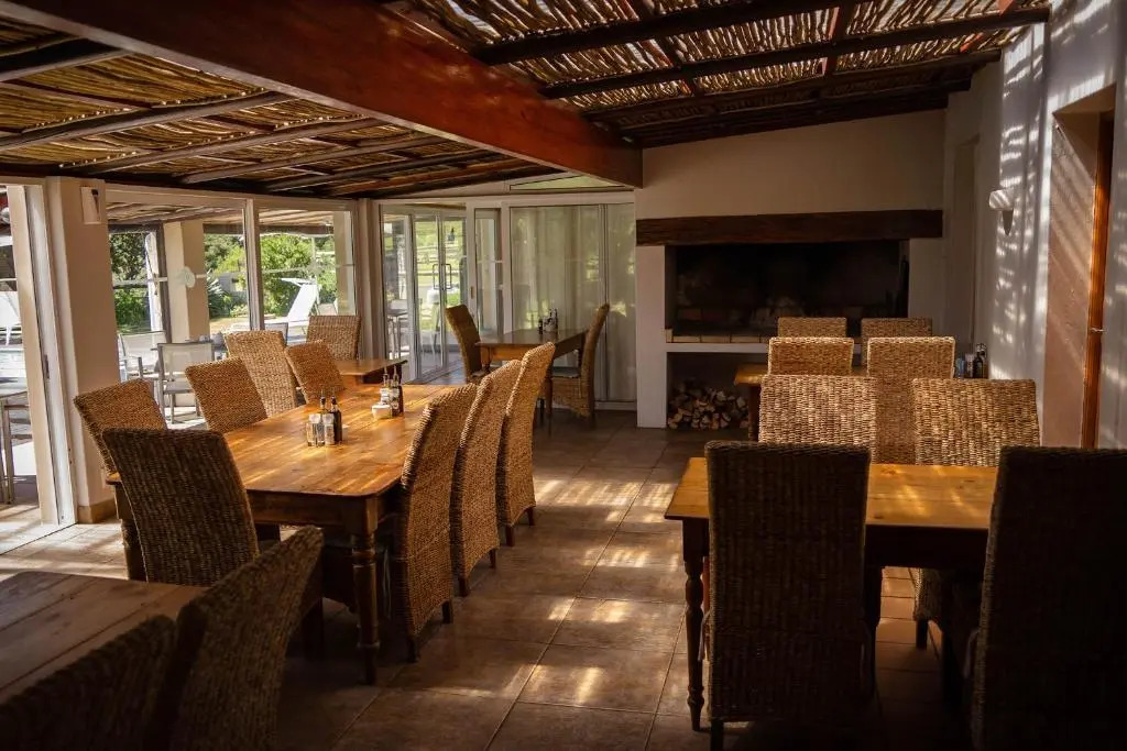 Oyster Bay Lodge