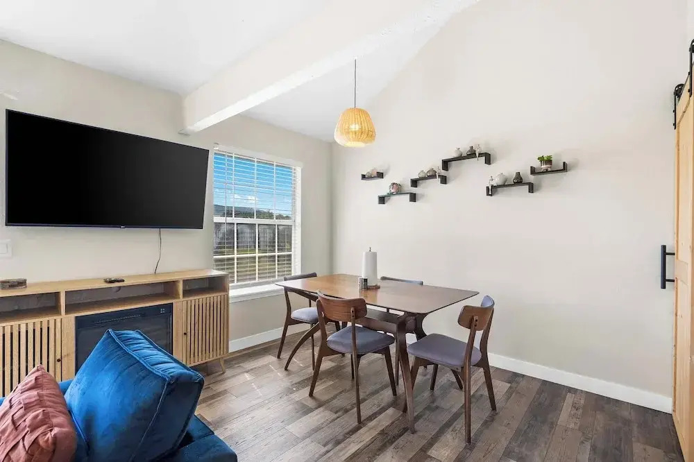 Skyview Getaway 2bdr for 4
