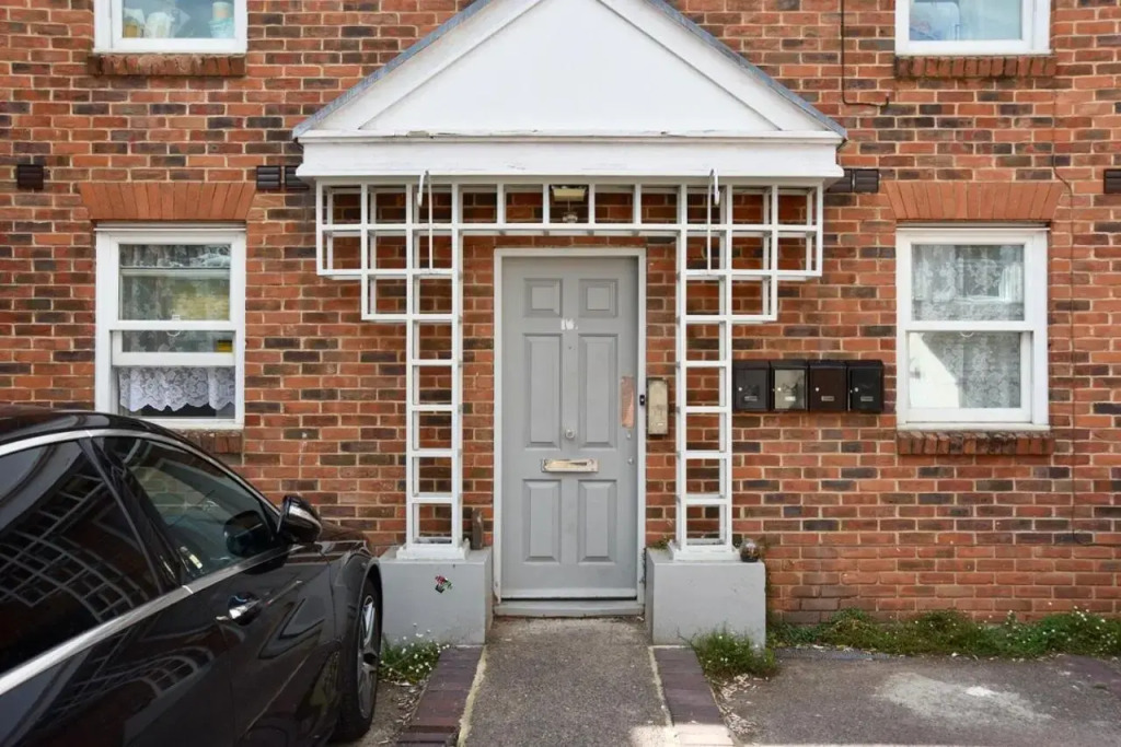 Spacious 2 Bed apartment - Sleeps 6 - Burnham Village
