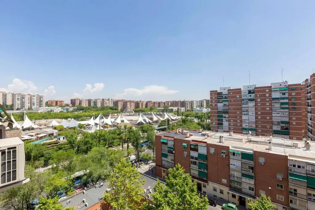 Apartamentos La Vaguada Suites