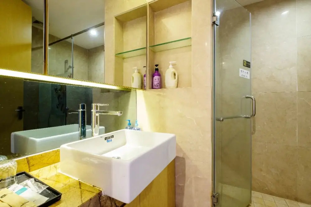 Yixiu Boutique Apartment Guangzhou Hesheng Square