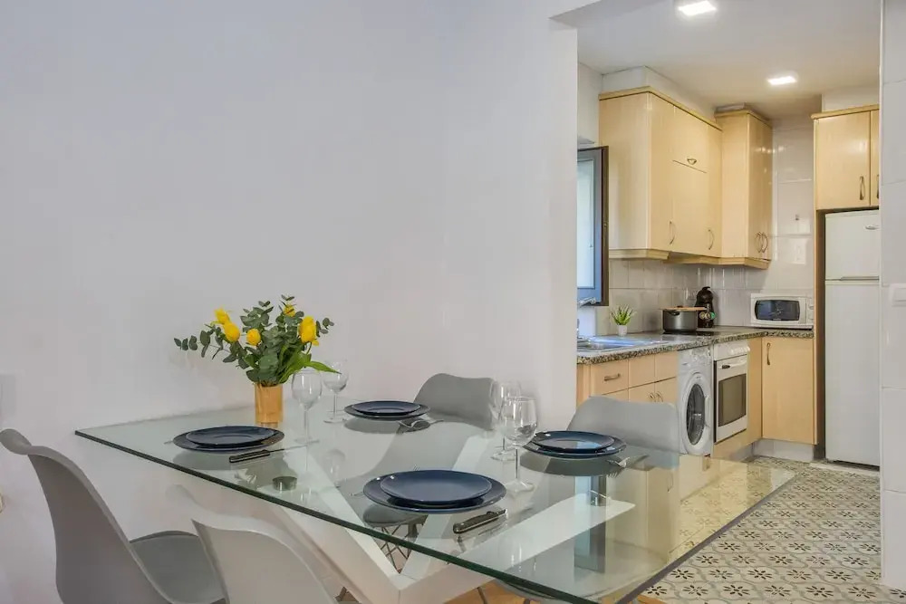 Flateli Apartamento Cort Reial 3