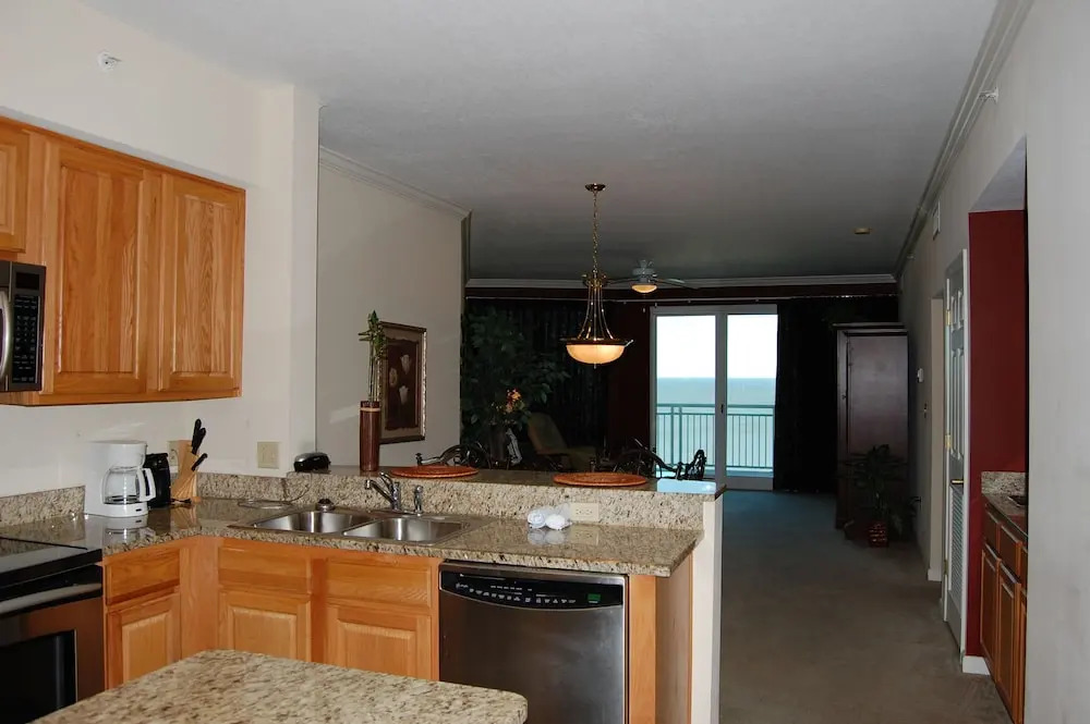 Legacy1-0802 2 Bedrooms 2 Bathrooms Condo