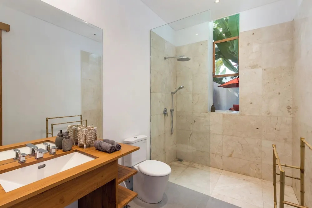 Villa Manusa by Villa Finder