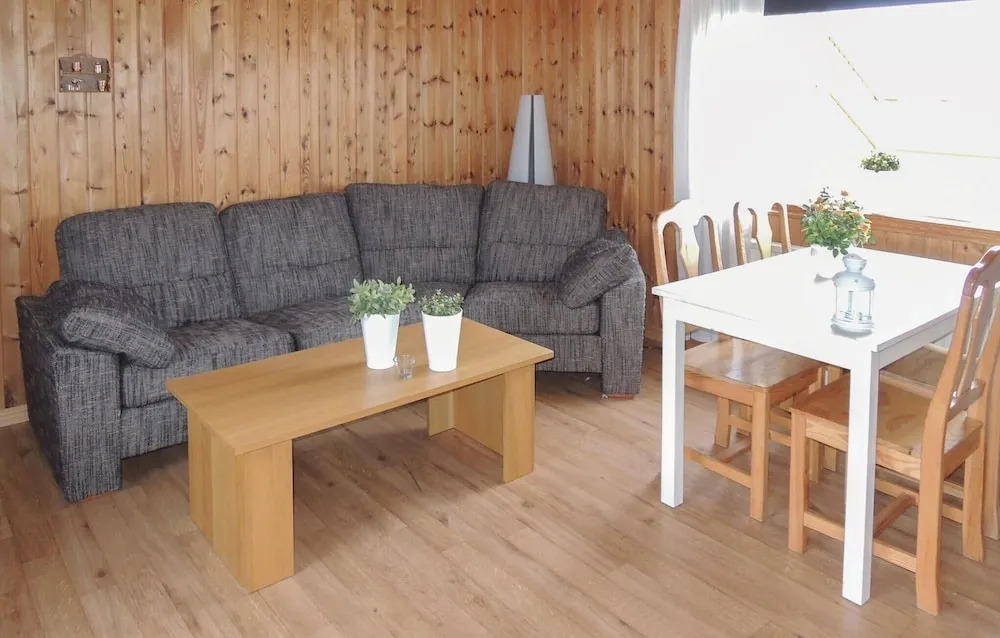 Amazing Home in Urshult With 2 Bedrooms and Wifi