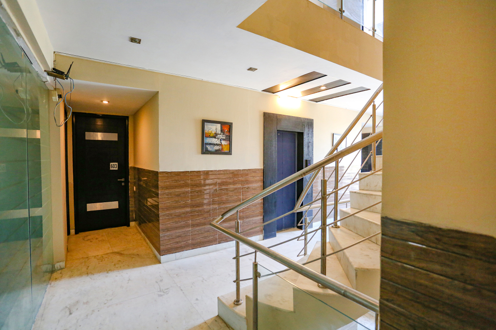 Capital O 605 Hotel Camria