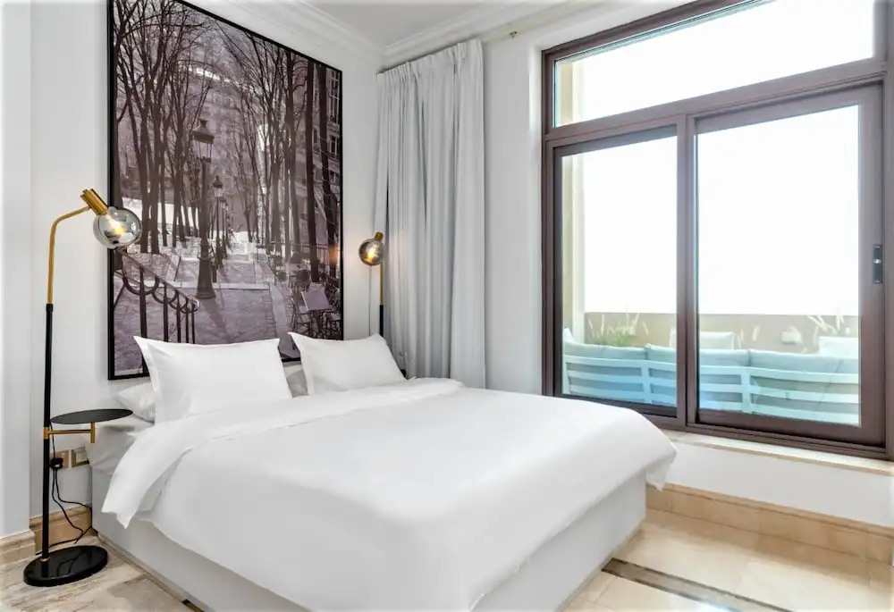 Seaview Penthouse with Private Gym & Outdoor Pool