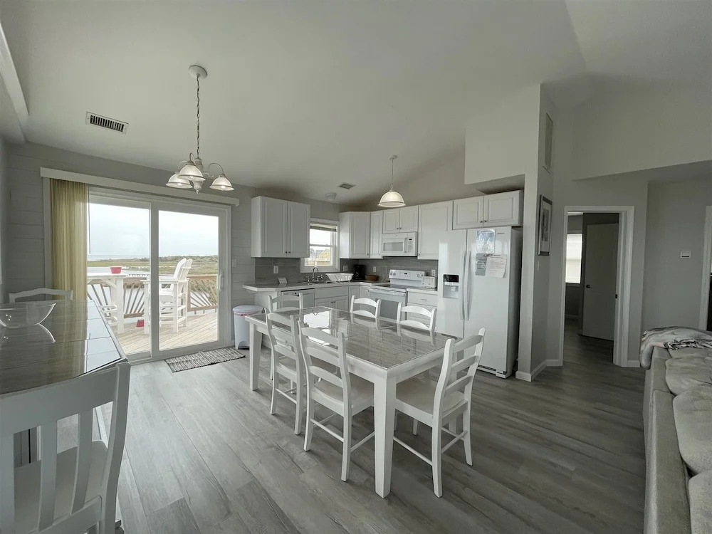 54428 NC 12 Hwy House by RedAwning