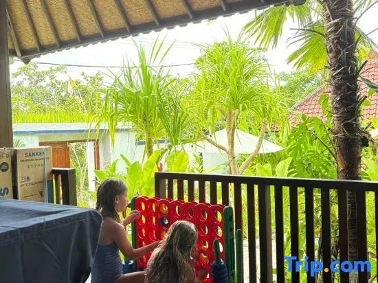 Puri Sari Villas, Restaurant and Bar