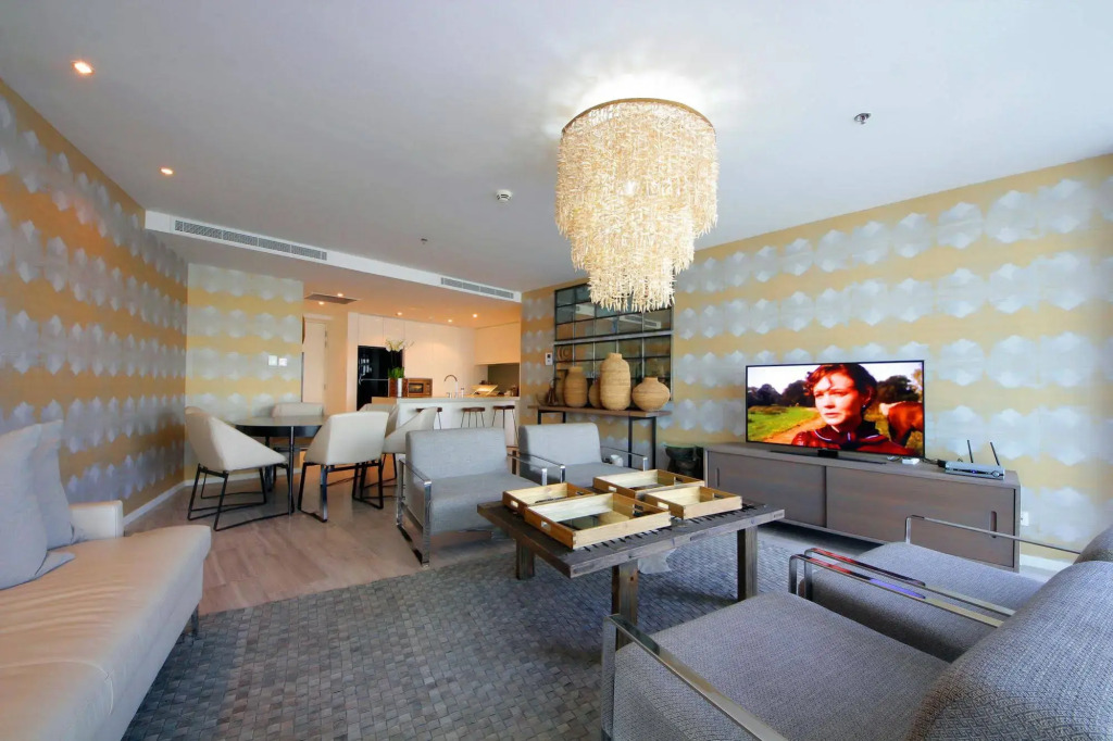 Signature Holiday Homes Dubai