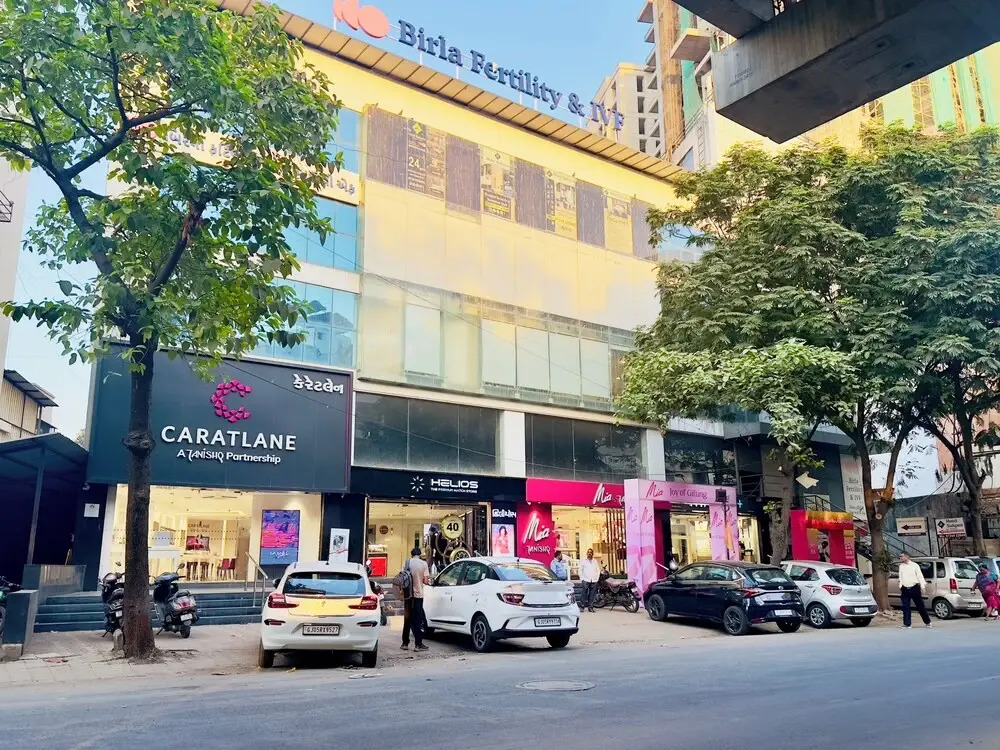 Hotel Sukoon, Best Luxurious Hotel Rooms In Surat City Center