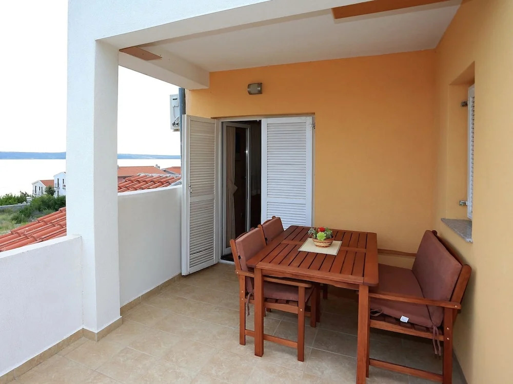 Spasious Two Storey Holiday Home With Great Sea View Terrace 300M From The Sea