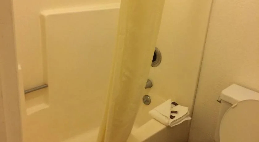 Value Inn & Suites