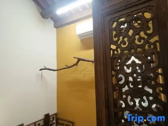 Old Min House Building 3