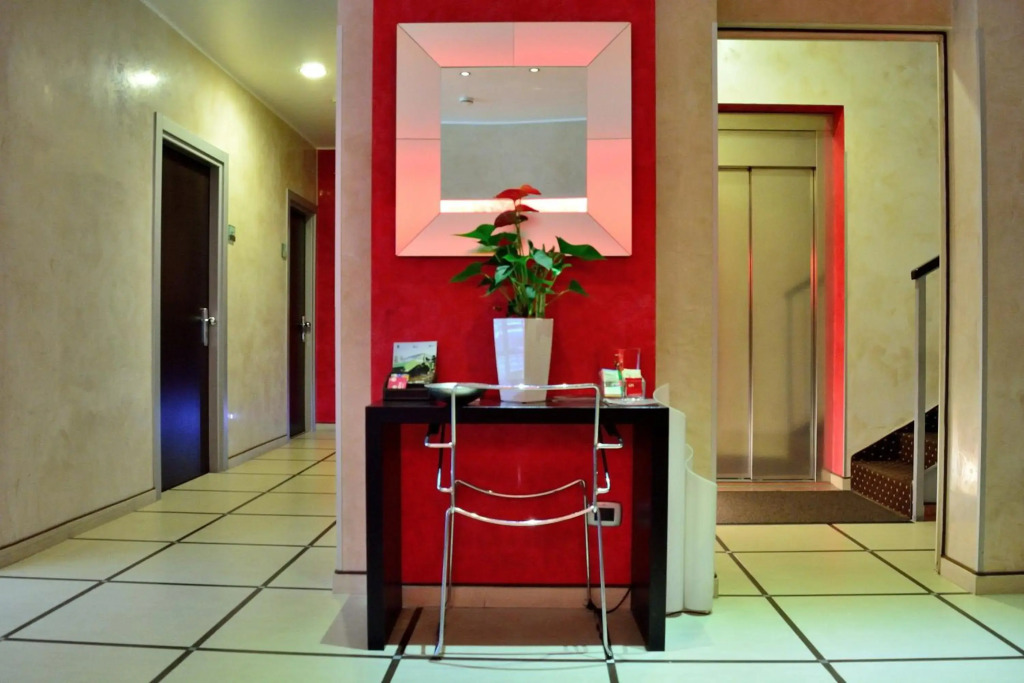 Hotel Susa