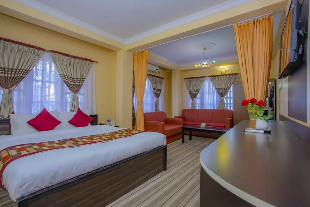 Hotel Yunik & Restraunt by OYO Rooms