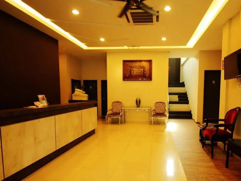 Eastville Residence