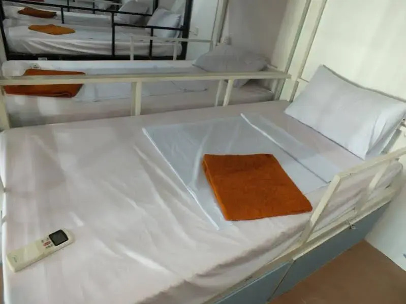Moonlight Kiss Hostel