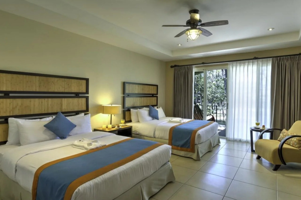 CC Beach Front Papagayo All Inclusive
