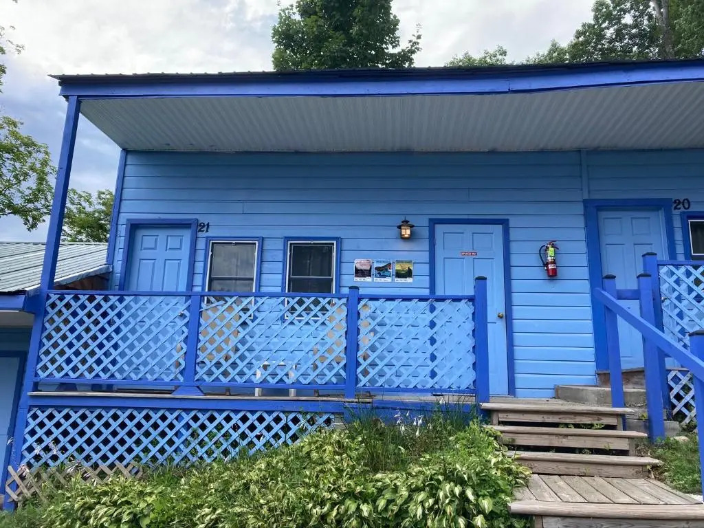 Hillside Motel