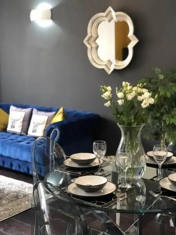 Kings House by Karah Boutiques