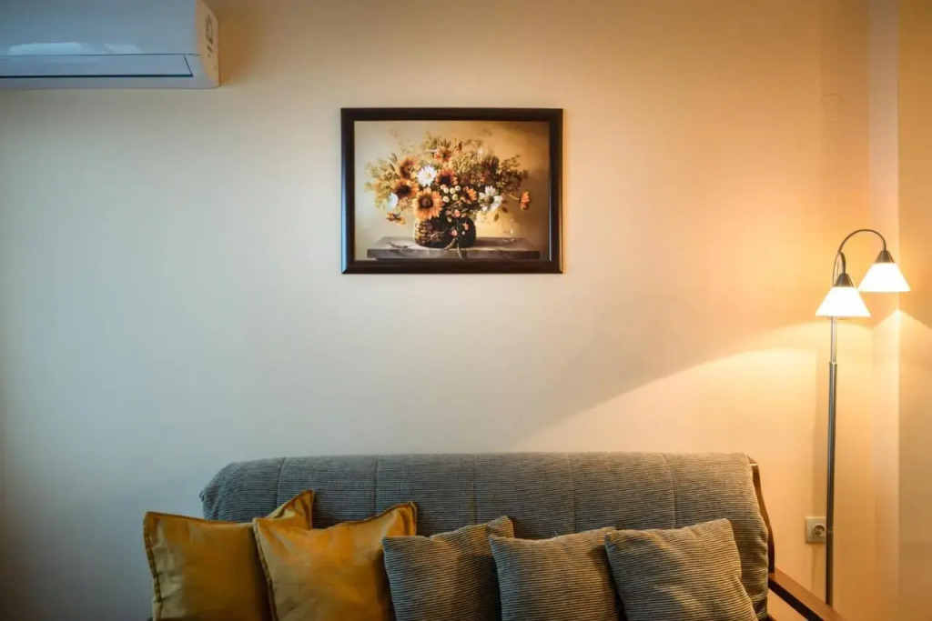 The Central Viewer - 2BR APART