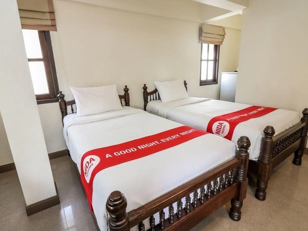 Nida Rooms Moon Muang Sriphum Minimal