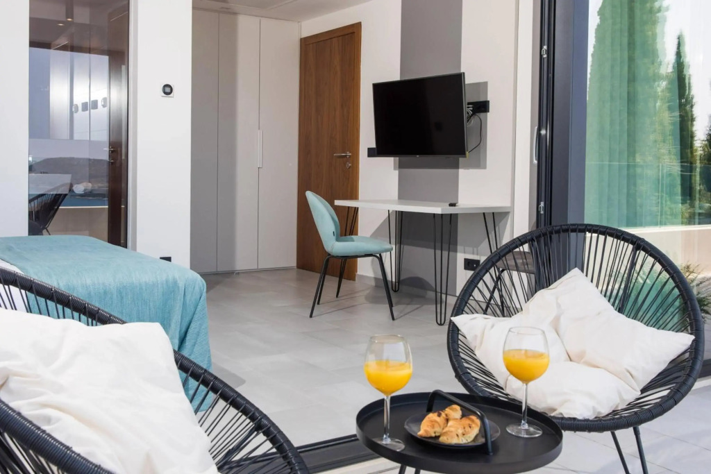Luxury Villa Helios