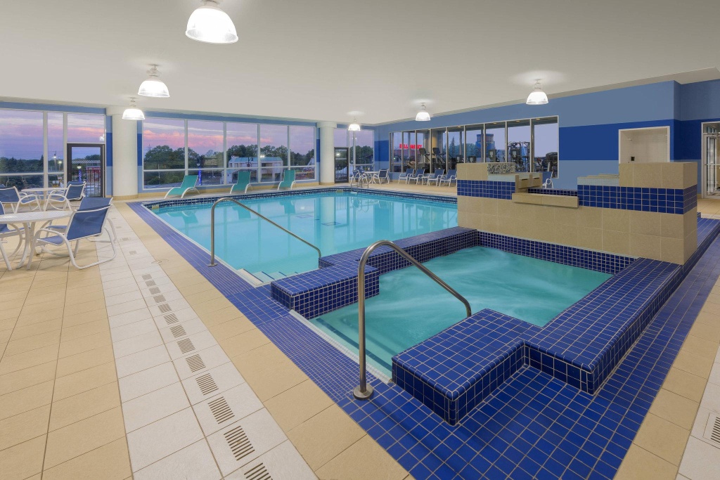 Wyndham Grand Fallsview Hotel