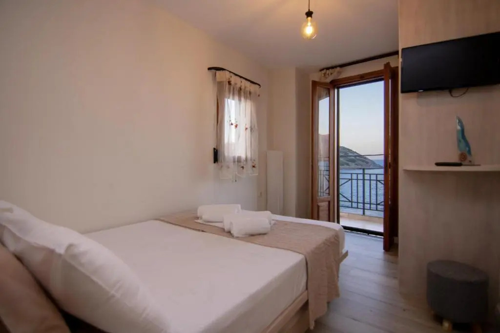 The Island House By Plakalona Villas & Apartments