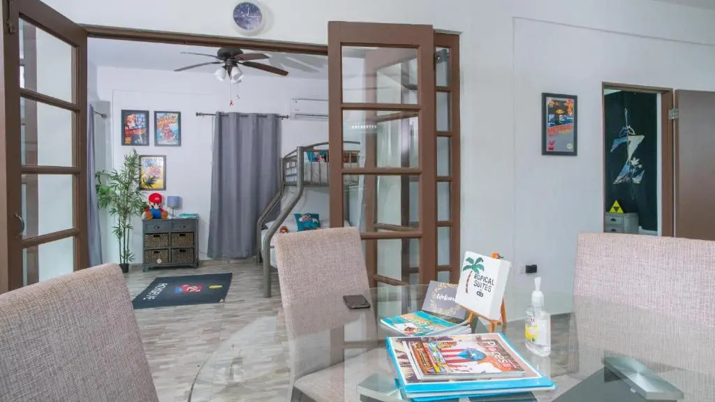 2 bdr with private pool- Suite #4 at 413