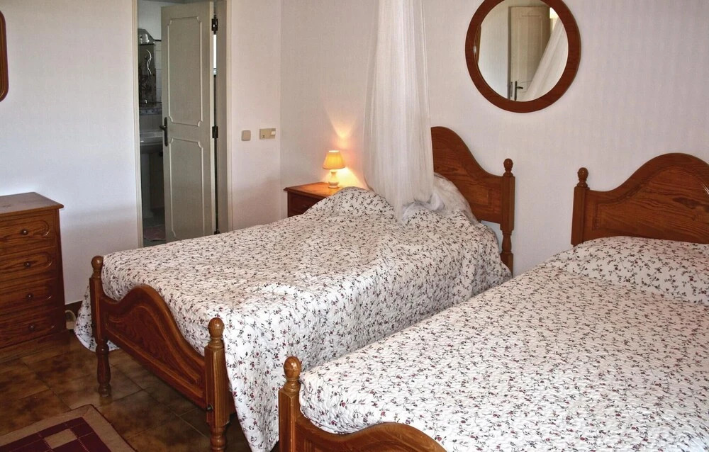 Nice Home in Moncarapacho With Wifi, Private Swimming Pool and Outdoor Swimming Pool