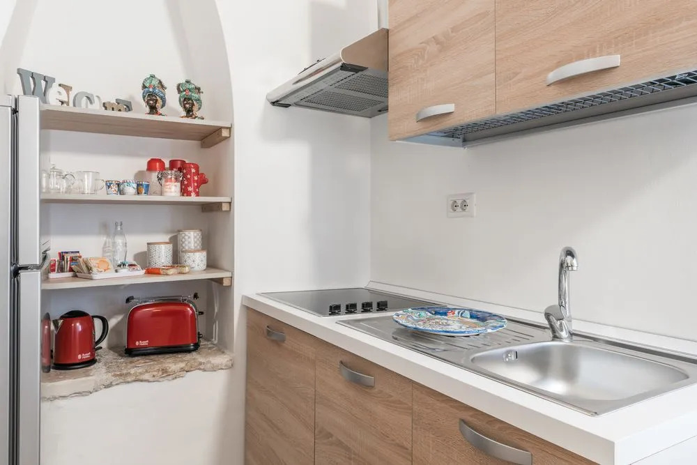 Stone Apartment M8 Bari City Center