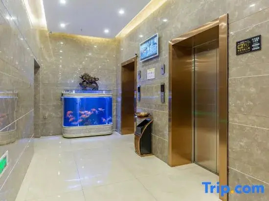 Yunshang Tianhe Hotel (Khorgos Guomen Scenic Spot)