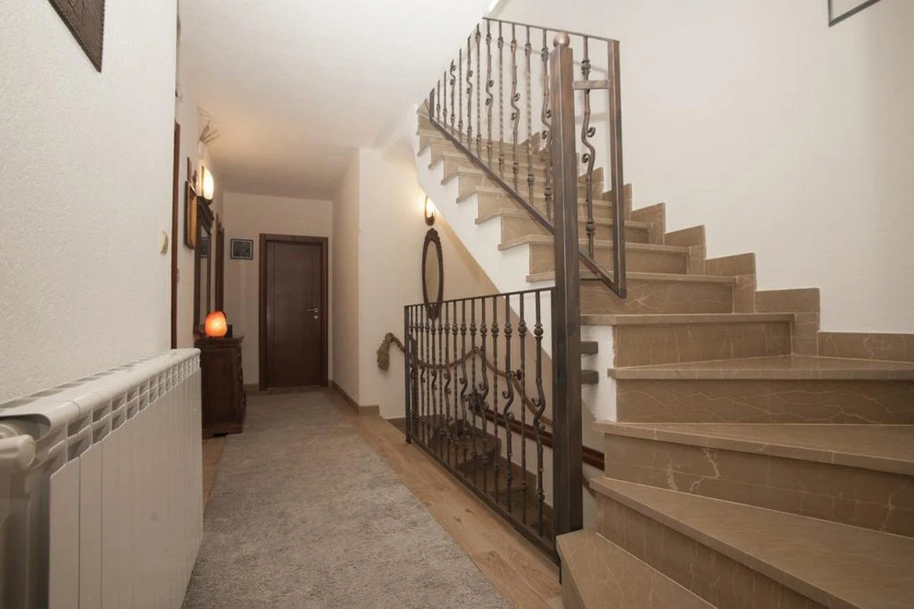 Guest House Medin