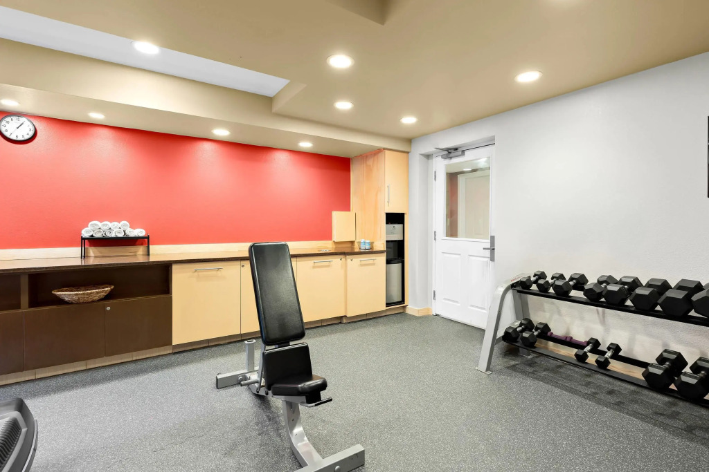 MainStay Suites Middleburg Heights Cleveland Airport
