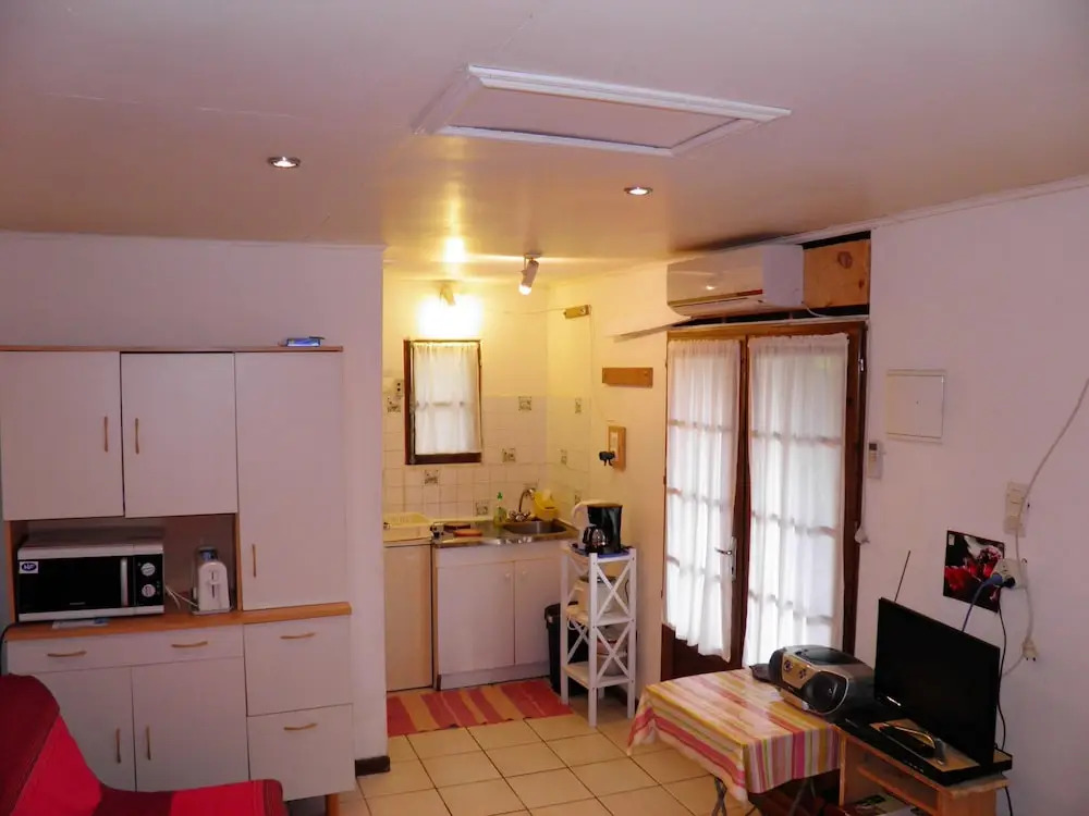 Bungalow with One Bedroom in St Paul , with Wonderful Sea View, Enclosed Garden And Wifi - 8 Km From the Beach