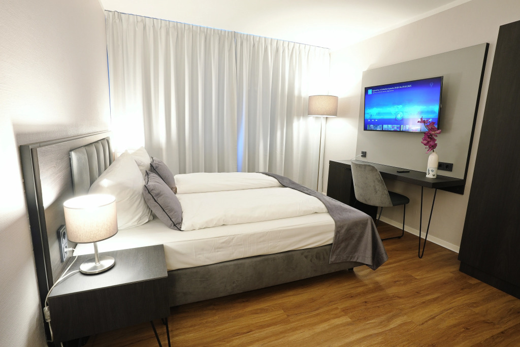 Hotel B99